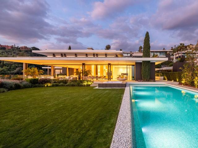 Casa chalet en Venta en Benahavís pueblo