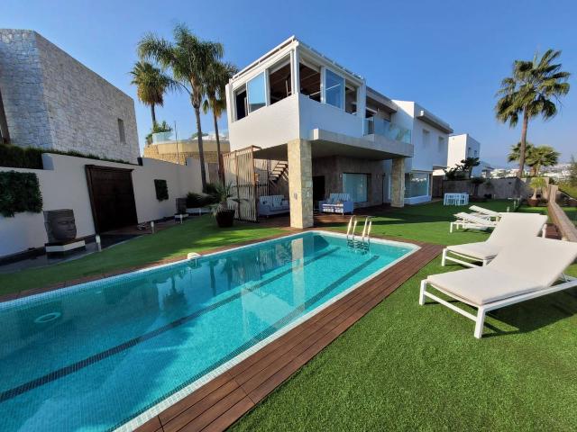 Casa chalet en Venta en Benahavís pueblo