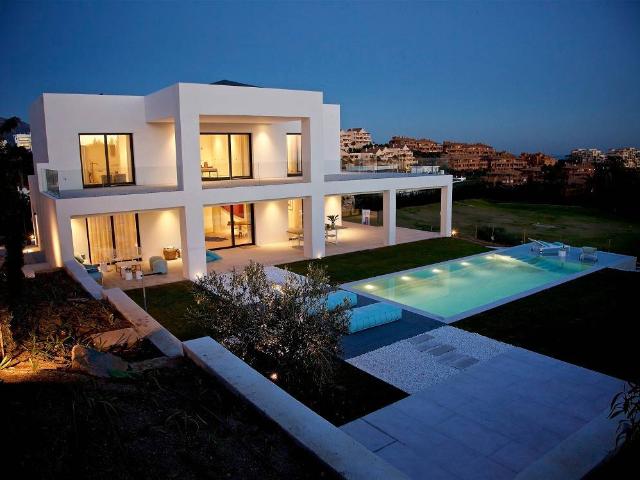 Casa chalet en Venta en Benahavís pueblo