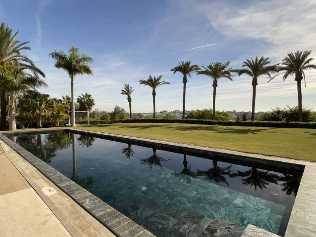 Casa chalet en Venta en Benahavís pueblo