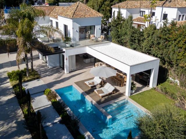Casa chalet en Venta en Benahavís pueblo