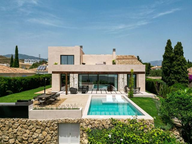 Casa chalet en Venta en Benahavís pueblo