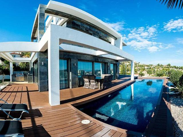 Casa chalet en Venta en Benicolada Las Adelfas