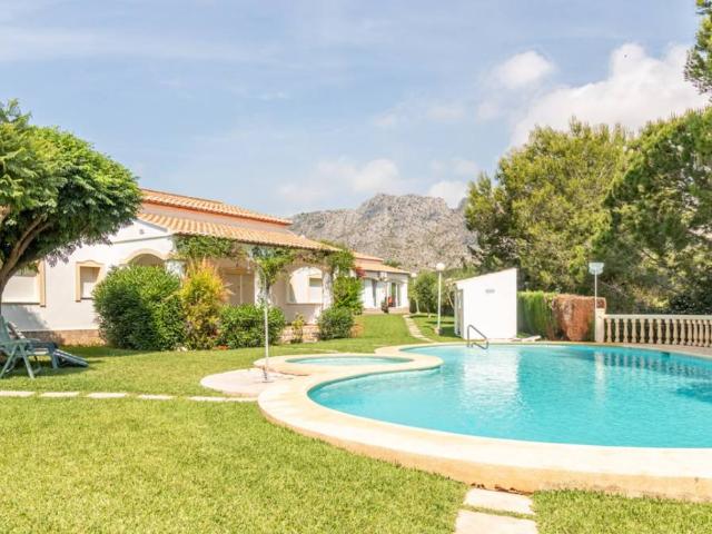 Casa chalet en Venta en Beniarbeig