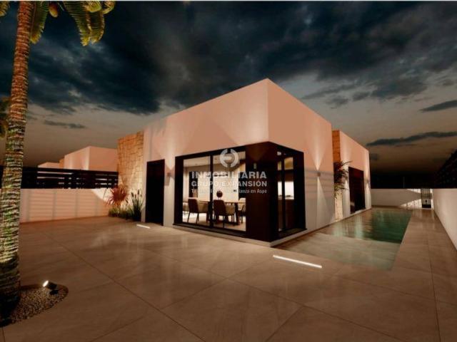 Casa chalet en Venta en Benijófar