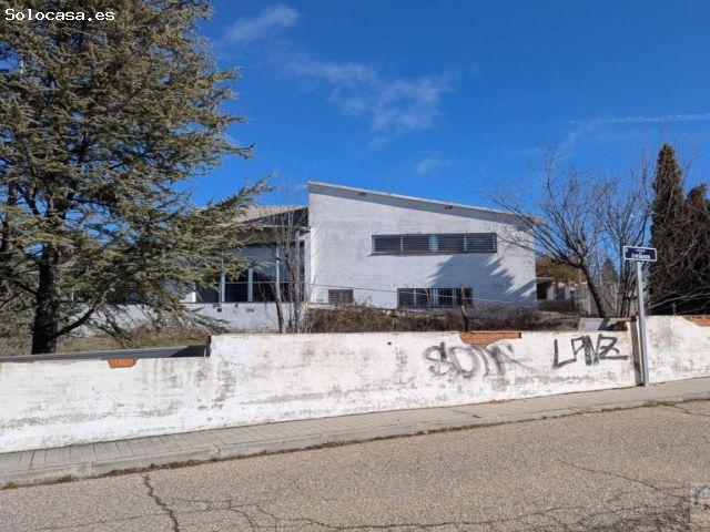 Casa Chalet en Venta en Becerril De La Sierra Madrid