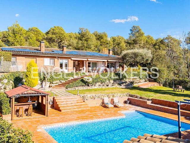 Casa chalet en Venta en Begues