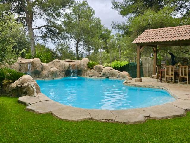 Casa chalet en Venta en Begues