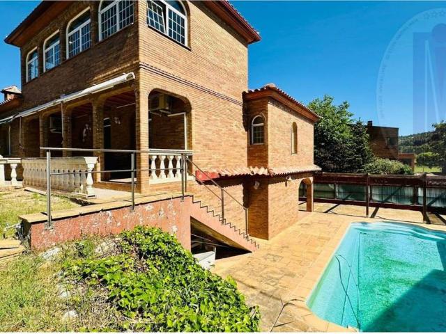 Casa chalet en Venta en Begues