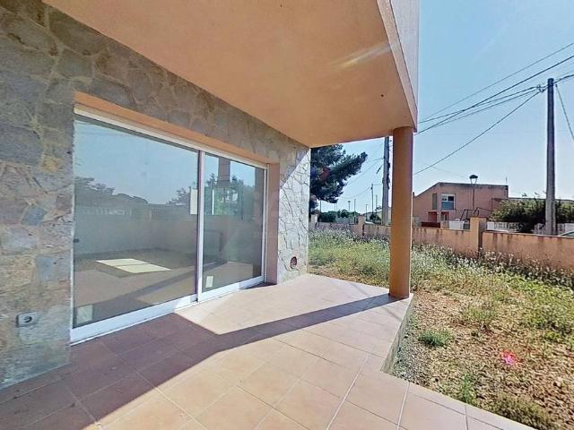 Casa chalet en Venta en Bellvei