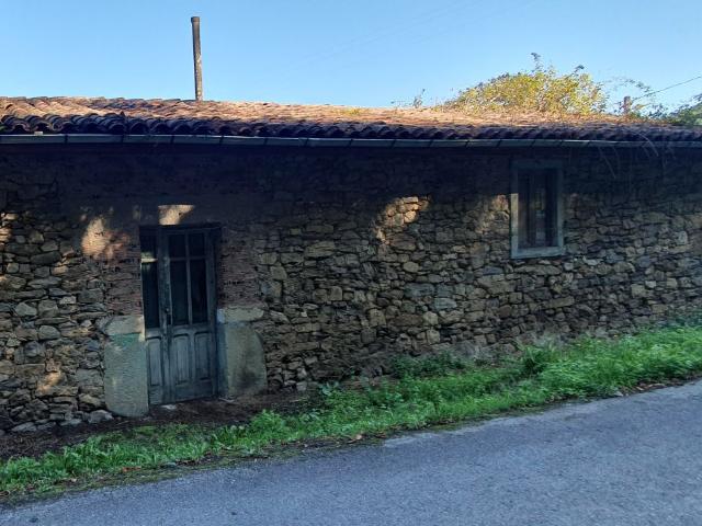 Casa chalet en Venta en Belmonte de Miranda