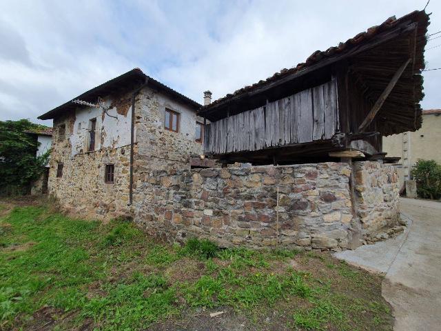 Casa chalet en Venta en Belmonte de Miranda