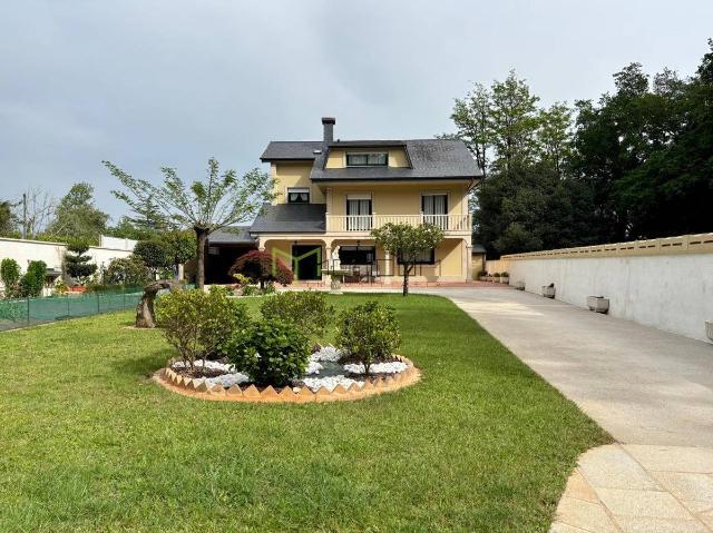 Casa chalet en Venta en Bertamirans