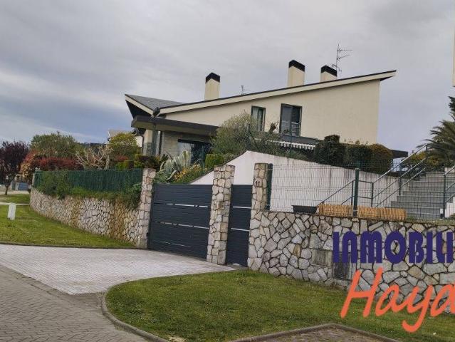 Casa chalet en Venta en Berango