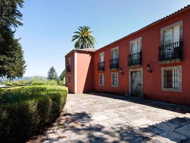 Casa chalet en Venta en Bergondo