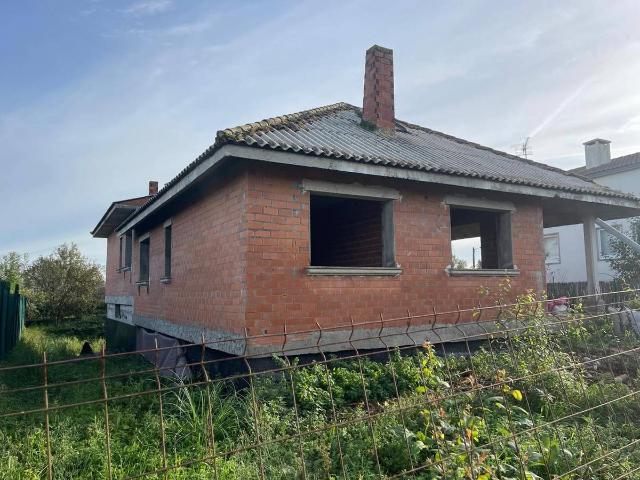 Casa chalet en Venta en Bergondo