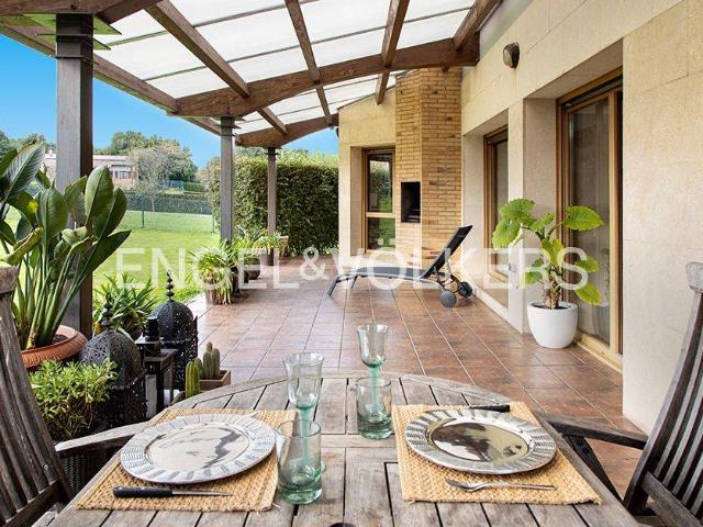 Casa chalet en Venta en Bernueces
