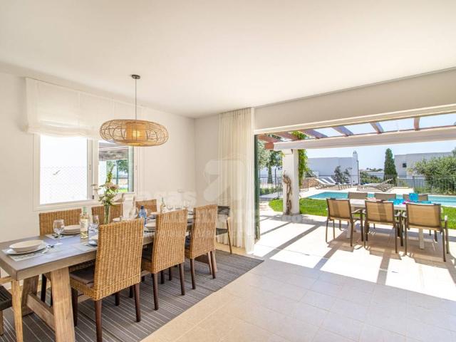 Casa chalet en Venta en Biniancolla Punta Prima