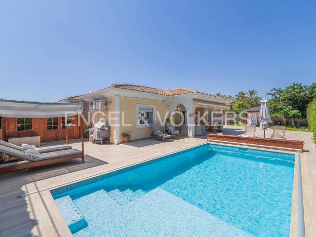 Casa chalet en Venta en Bonalba Cotoveta