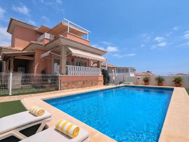 Casa chalet en Venta en Bonalba Cotoveta