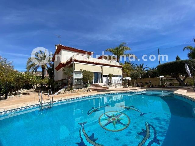 Casa chalet en Venta en Bonalba Cotoveta