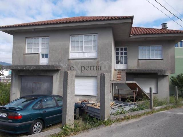 Casa chalet en Venta en Boiro