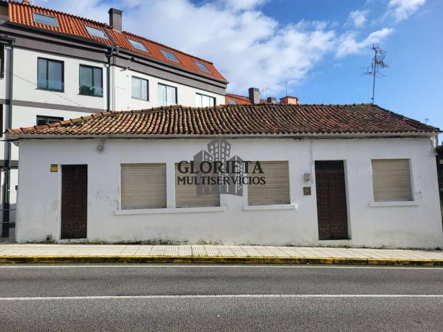 Casa chalet en Venta en Boiro