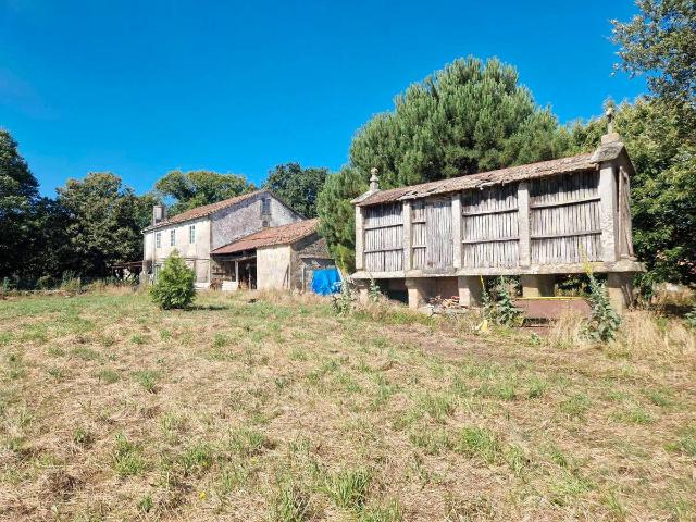 Casa chalet en Venta en Brión