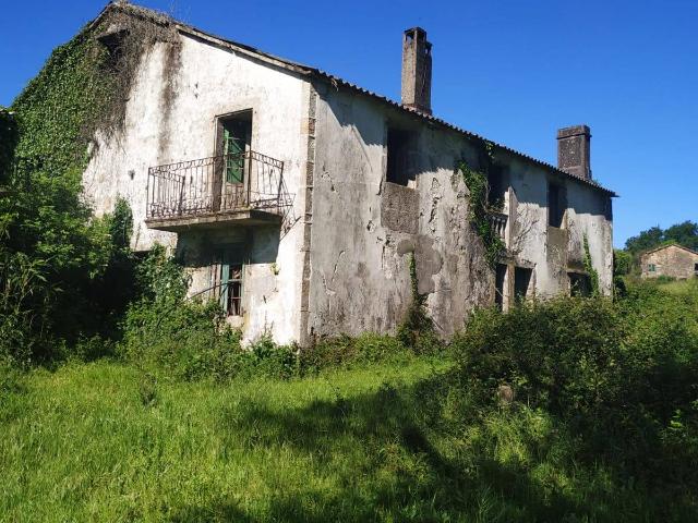 Casa chalet en Venta en Brión