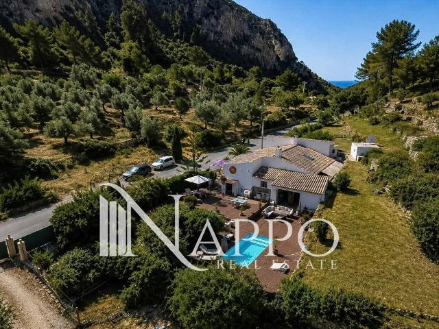 Casa chalet en Venta en Bunyola