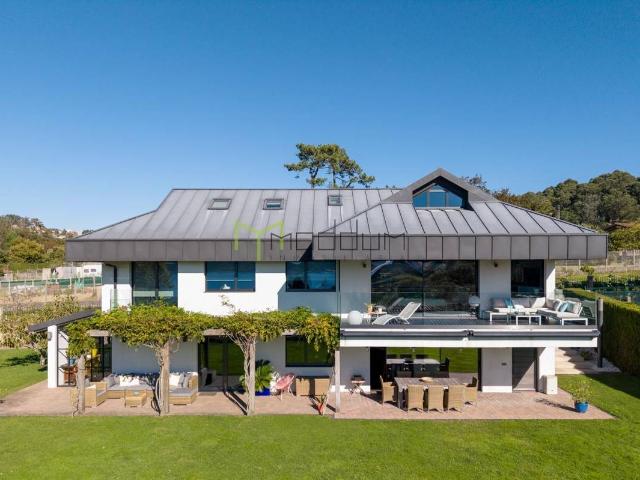 Casa chalet en Venta en Bueu