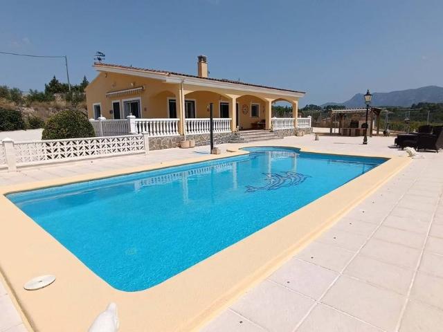 Casa chalet en Venta en Bufali