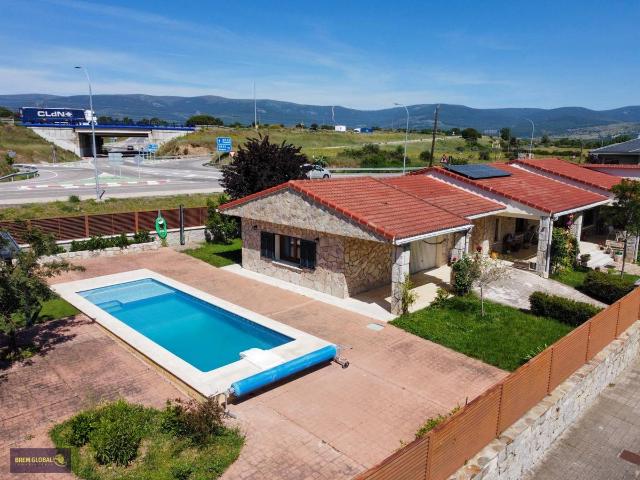 Casa chalet en Venta en Buitrago del Lozoya