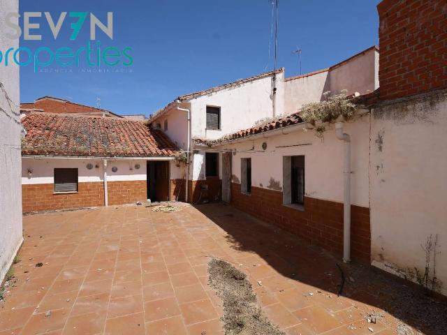 Casa chalet en Venta en Camarena