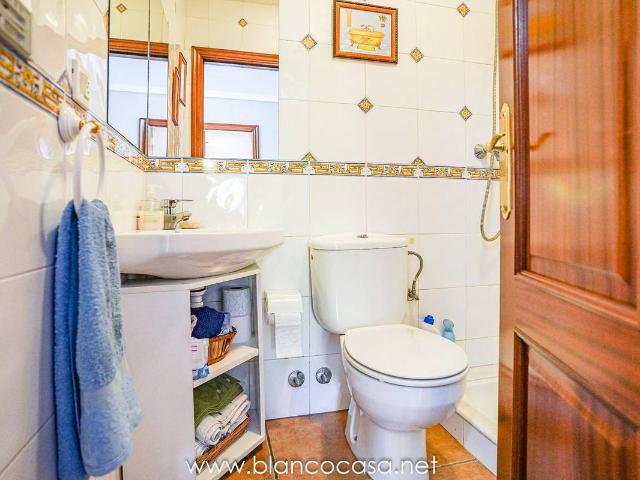 Casa chalet en Venta en Cambre