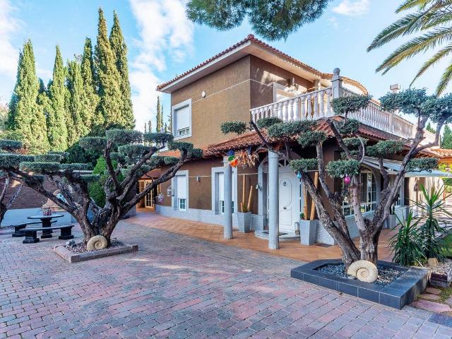 Casa chalet en Venta en Campo Alto Club de Campo