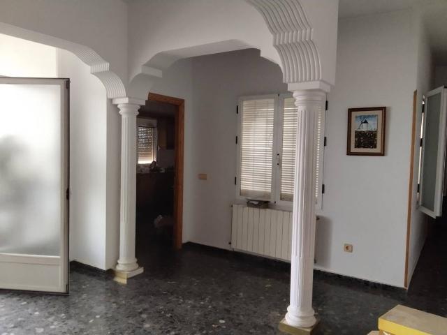 Casa adosada en Venta en Campo de Criptana