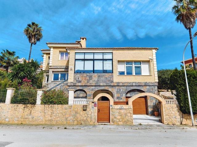 Casa chalet en Venta en Campoamor