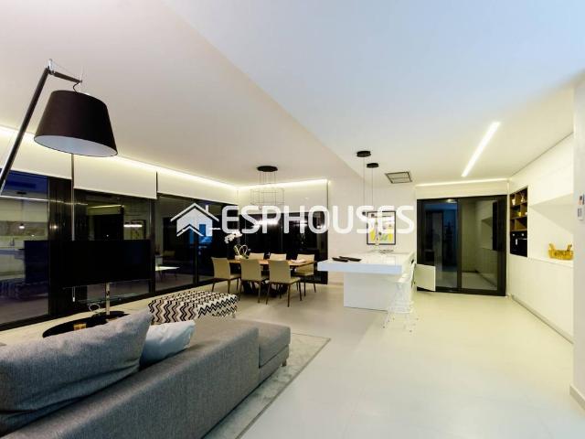 Casa chalet en Venta en Campoamor