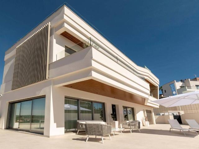 Casa chalet en Venta en Campoamor