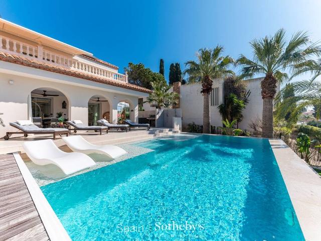 Casa chalet en Venta en Campoamor