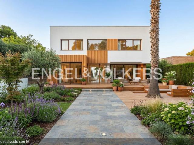 Casa chalet en Venta en Campolivar