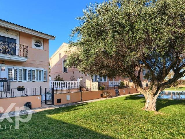Casa chalet en Venta en Campolivar