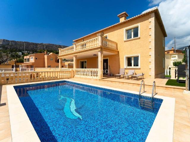 Casa chalet en Venta en Canuta