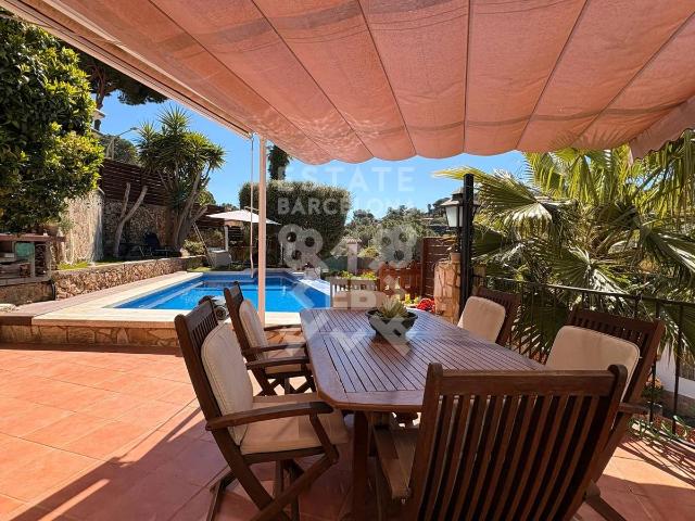 Casa chalet en Venta en Canyelles