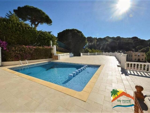 Casa chalet en Venta en Canyelles