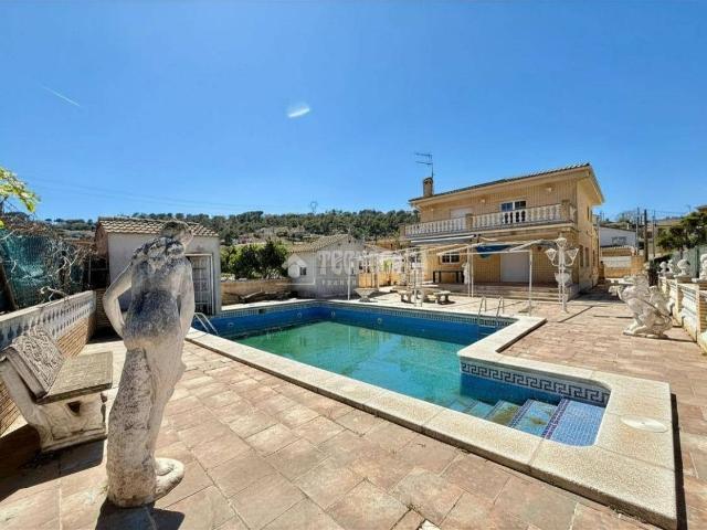 Casa chalet en Venta en Canyelles