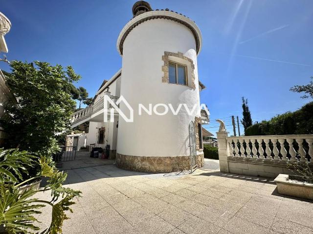 Casa chalet en Venta en Canyelles