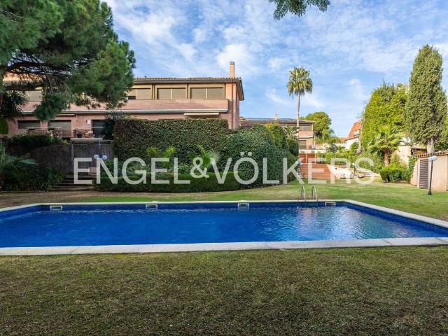 Casa chalet en Venta en Can Girona Terramar Vinyet
