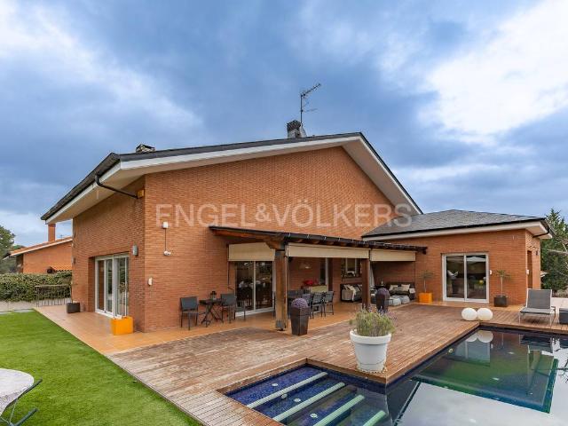 Casa chalet en Venta en Can Llobateres Can Pallars